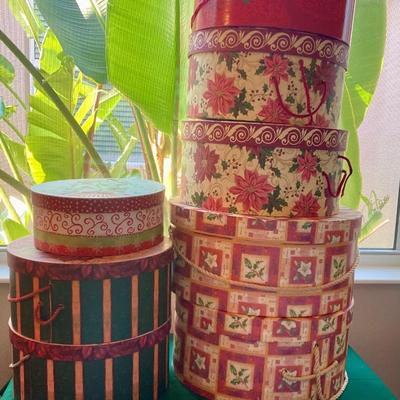 8 Large Round Gift Boxes.