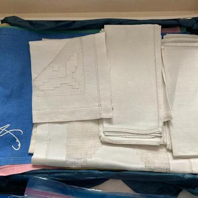 Lot of Vintage Linens
