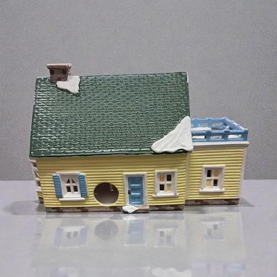 Dept 56 Snow Village North Creek Cottage With Light and Cord