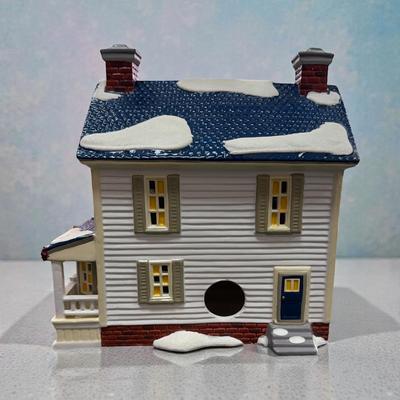 Dept 56 Snow Village Snowy Pines Inn with Trees and Boy. With Light and Cord