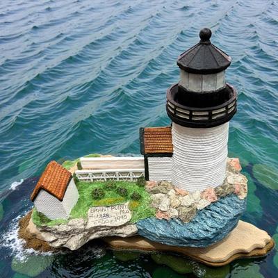 Harbour Lights Brant Point Lighthouse #162 Includes Box