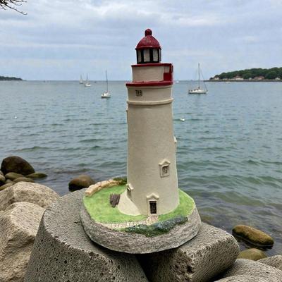 Harbour Lights Marblehead Lighthouse Ohio #121 Includes Box