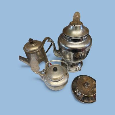 Vintage Kitchenware items