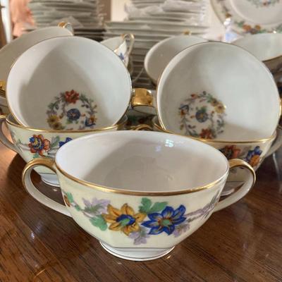 Haviland China Amboise 109 pcs