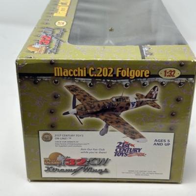Ultimate Soldier 1:32 Italian Macchi C.202 Folgore Tarantola Gela 1942 No. 13299