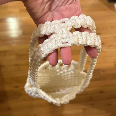 Lot of 4 Vintage Purses/Handbags, Straw (new), Macrame