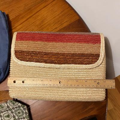 Lot of 4 Vintage Purses/Handbags, Straw (new), Macrame