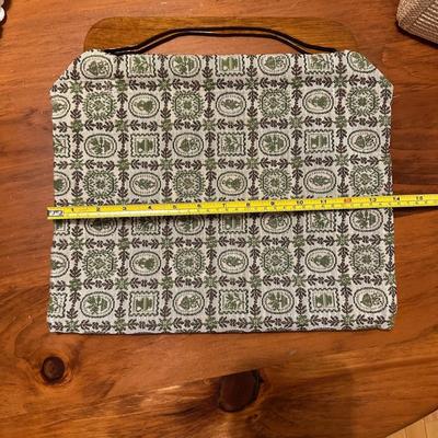 Lot of 4 Vintage Purses/Handbags, Straw (new), Macrame