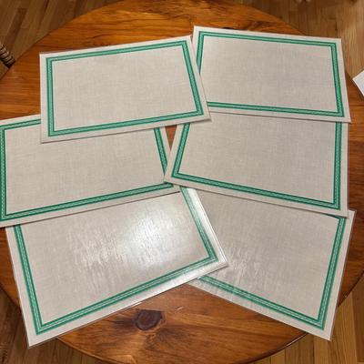 6 Plastic Vintage Bird Placemats