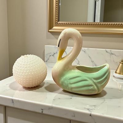 Vintage Vanity Swan Dish with Pearl Studded Candle