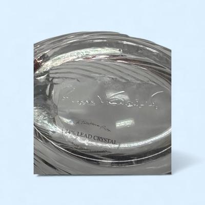 Gloria Vanderbilt 24% Lead Crystal Swan Bowl Signed on the Bottom