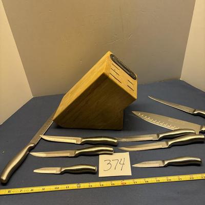 Pampered Chef Knife Block