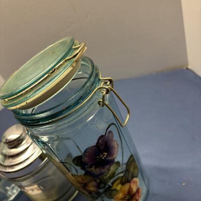 Canister Lot