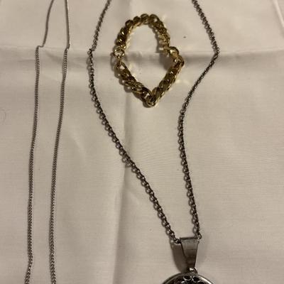 Jewelry Lot