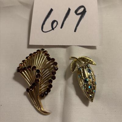 Vintage Brooch Lot