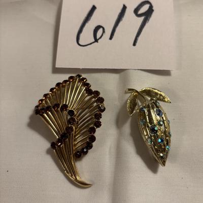 Vintage Brooch Lot