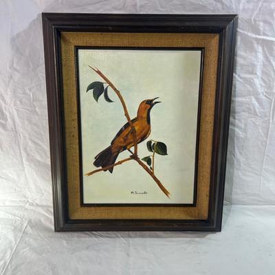 Vintage Real Wood Frame with burlap mesh framing a Baltimore Oriole Bird