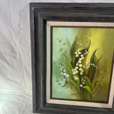 Vintage Real Wood frame with floral detail around edge, oil painting of eagle