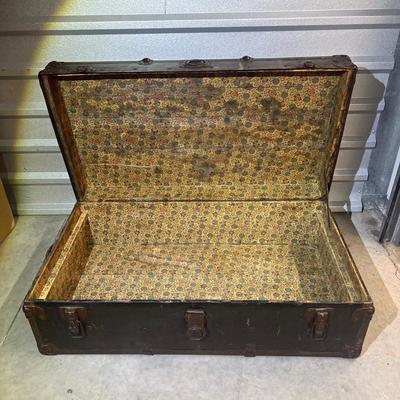 Antique Steamer Trunk with original Paper lining inside