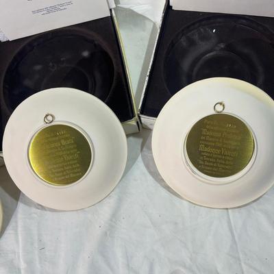 Oggetto d' Art Collector plates