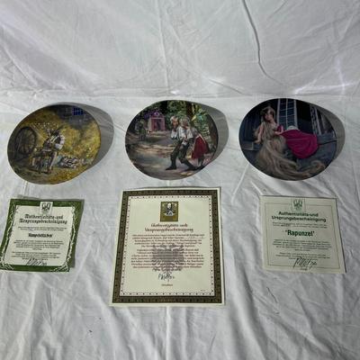 Die Gebruder Grimm Collector plates