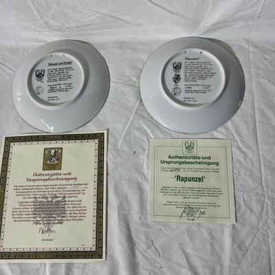 Die Gebruder Grimm Collector plates
