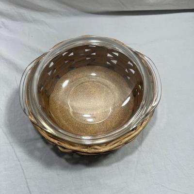 Two Vintage Pyrex dishes with woven basket