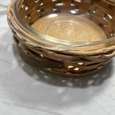 Two Vintage Pyrex dishes with woven basket