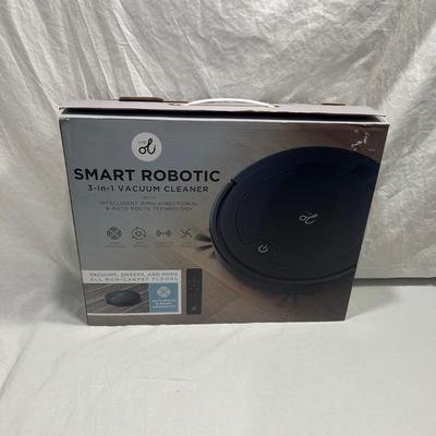 3 in 1 Smart Vacuum with remote and box