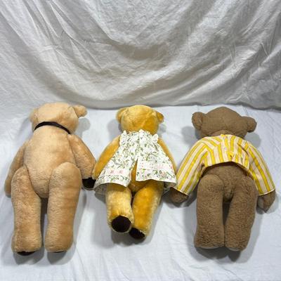 Vintage Teddy Bears