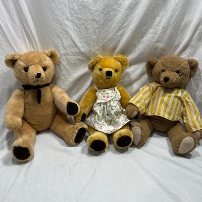 Vintage Teddy Bears