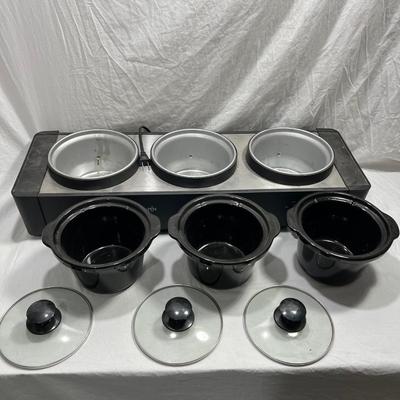 Three crock pot warmer