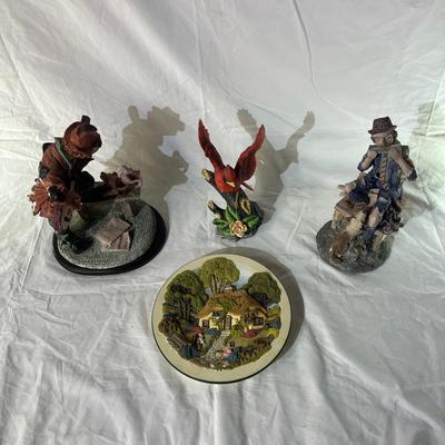 Decorative Figurines