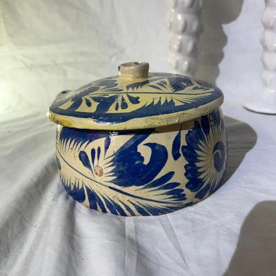 White & Blue Miscellaneous Household/ Kitchen goods