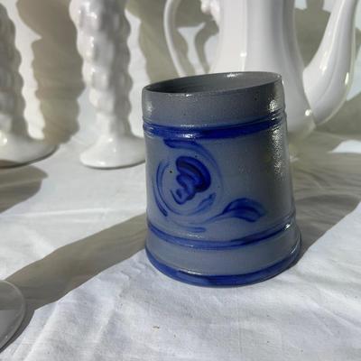 White & Blue Miscellaneous Household/ Kitchen goods
