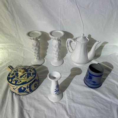 White & Blue Miscellaneous Household/ Kitchen goods
