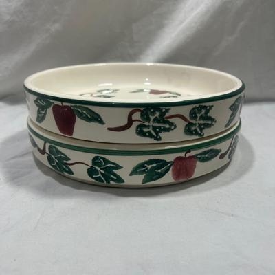 Apple Baking Ceramic pots/crocs