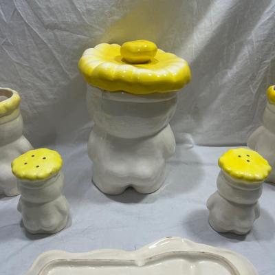 Vintage Bobby Baker/ Philsbury doughboy cookie jar set