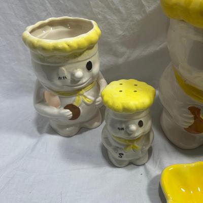Vintage Bobby Baker/ Philsbury doughboy cookie jar set