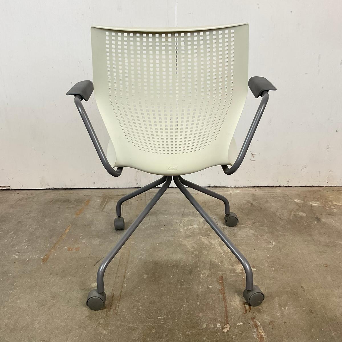 635 Multigeneration Hybrid Base Chair By Formway For Knoll ...