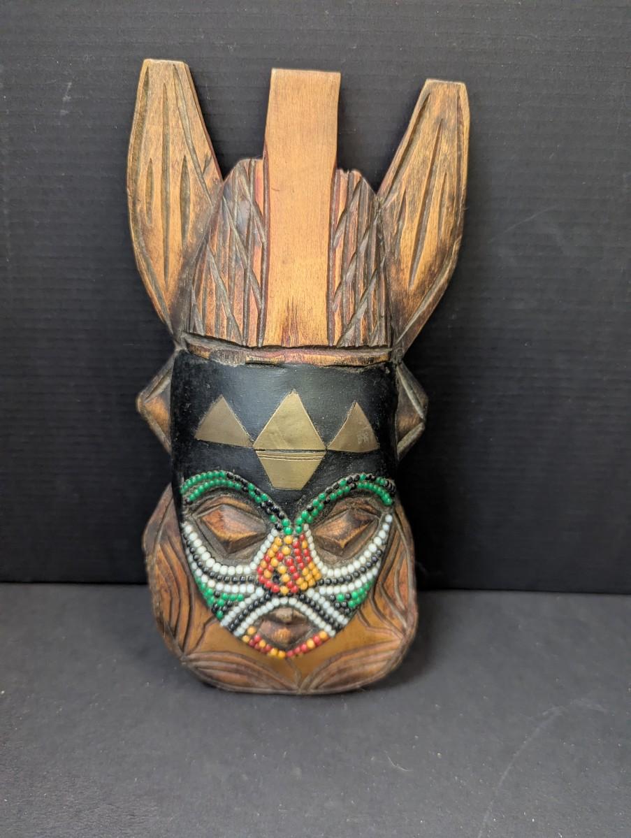 Primitive Wood Hand Carved Tribal African Mask #14 | EstateSales.org