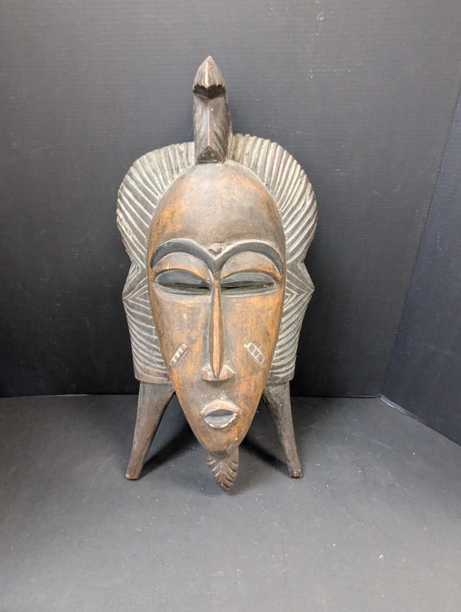 Primitive Wood Hand Carved Tribal African Mask #18 | EstateSales.org