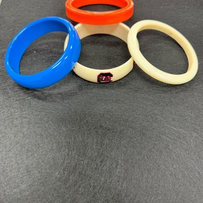 Set of 4 Acrylic Bangle Bracelets