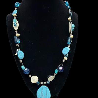 Beautiful in Blue Necklaces Set of 3