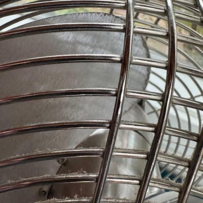 VORNADO METAL FAN
