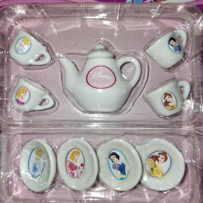 Childs Disney Princesses Miniature Tea set