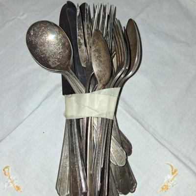 Set of 24 Rogers Art Deco Style Flatware