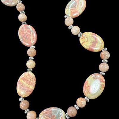 Agate and carnelian Stone Beaded Necklace with Toggle Clasp