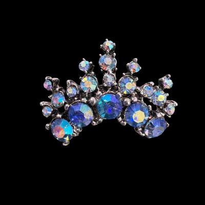 Vintage B. David Blue Aurora Borealis Rhinestone Brooch with Silver Tone Metal Set and Earrings