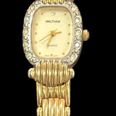 Set Of Three Watches UNTESTED NON WORKING
